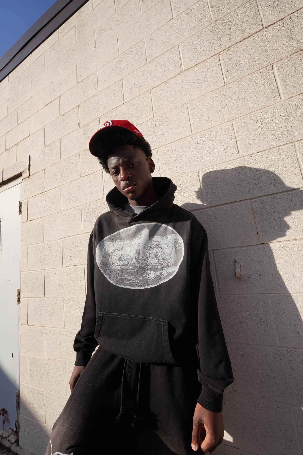 "ECLIPSE HOODIE" - WASHED BLACK