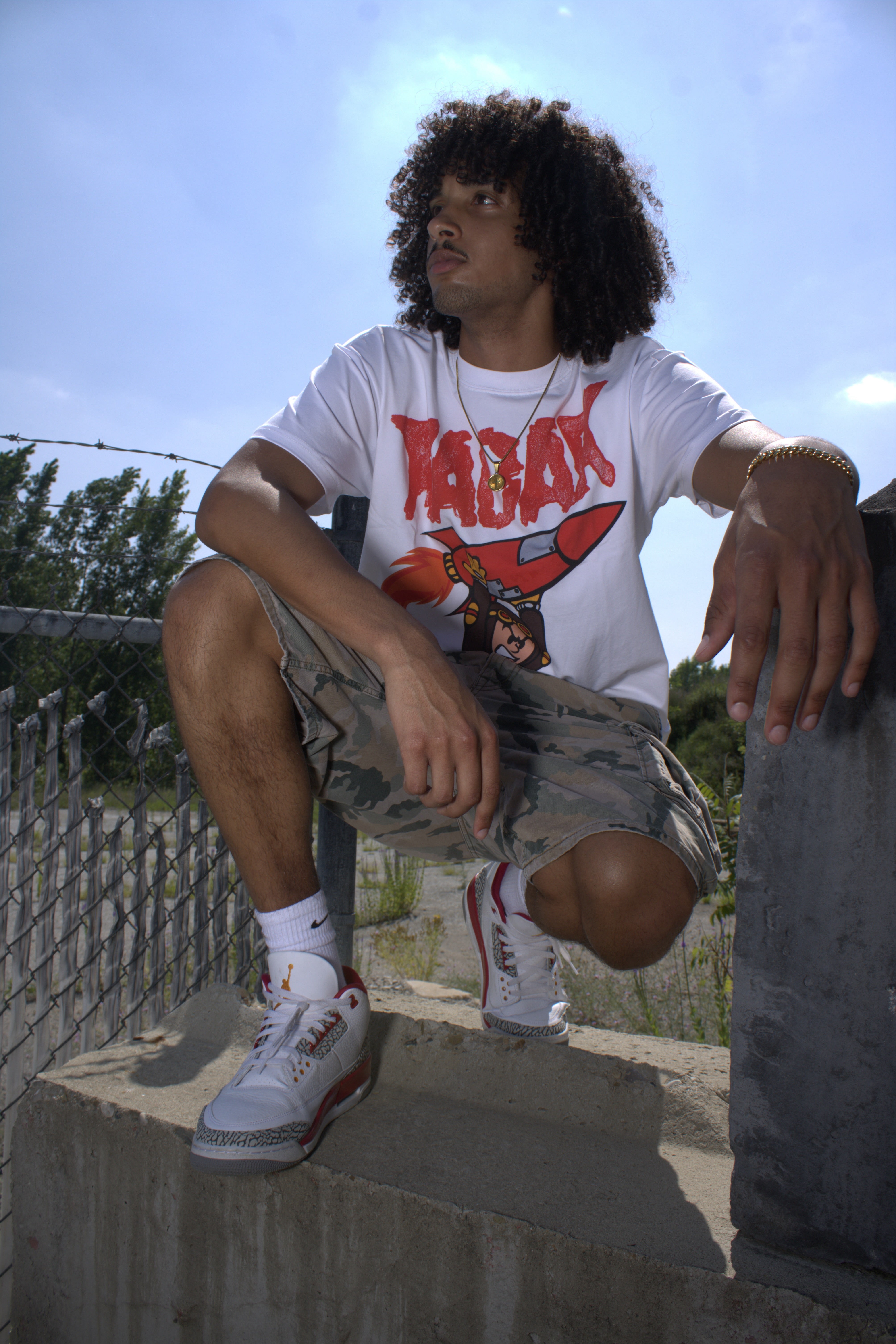 RETRO ROCKET TEE - CLASSIC