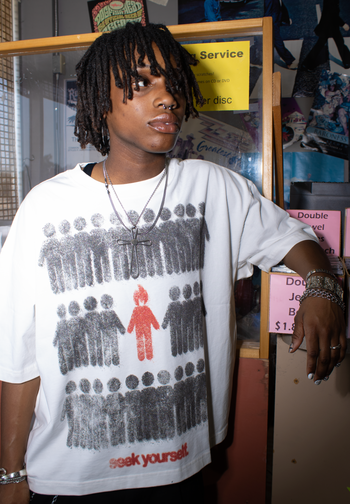 SEEK YOURSELF CROPPED TEE - WHITE