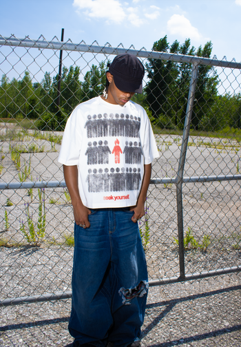 SEEK YOURSELF CROPPED TEE - WHITE