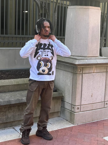 "YEEZY TAUGHT ME" TEE